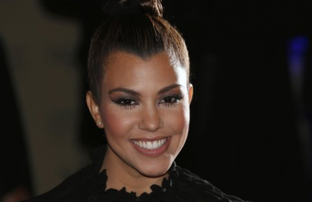 كورتني كارداشيان تتحدث عن فوائد الوصول للنشوة خلال العلاقة يومياً